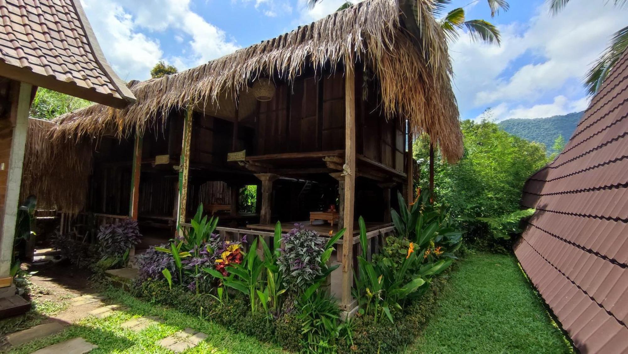 Sekumpul Bali Hidden Space Singaraja Exterior foto